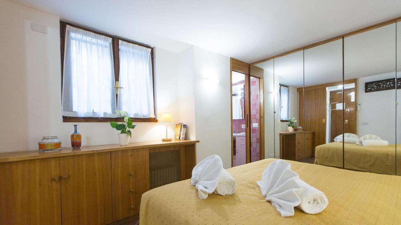 Bovari Apartment Rome Bagian luar foto