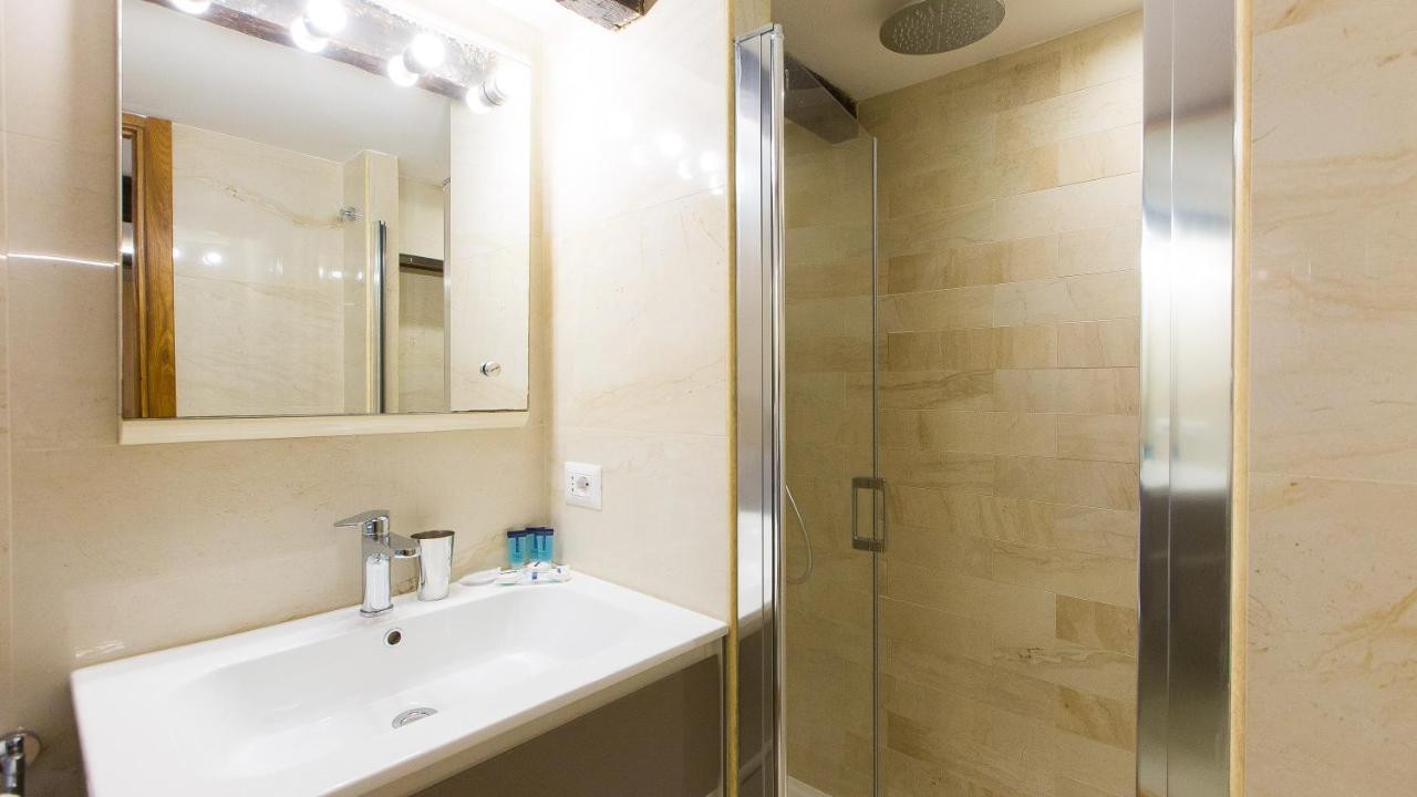 Bovari Apartment Rome Bagian luar foto